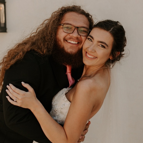 Meet your Posher, Sam! - Picture 2 of 6